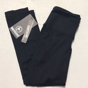NWT 90 Degree by Reflex black leggings